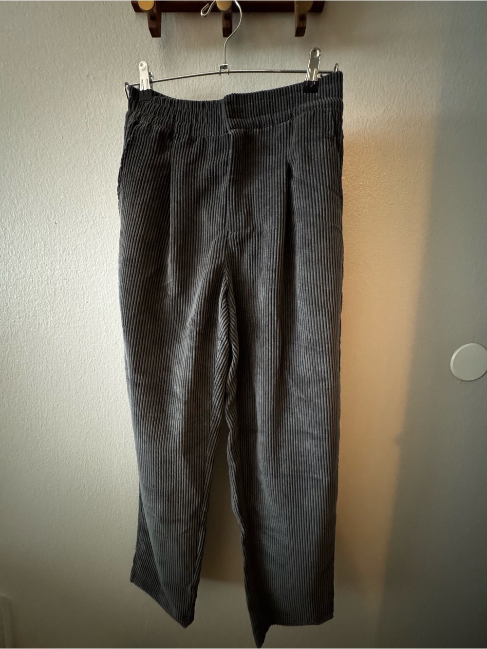 GAP Women’s Gray/Green Wide Leg Corduroy Pants